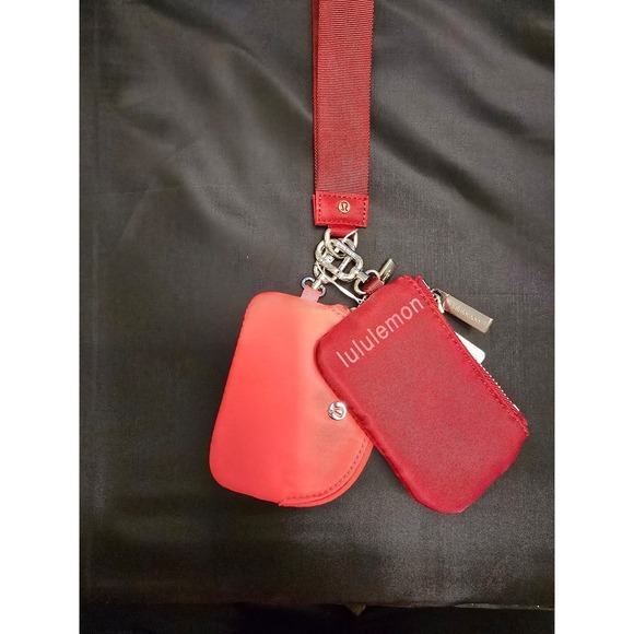 Dual Pouch Wristlet - Picture 4 of 4